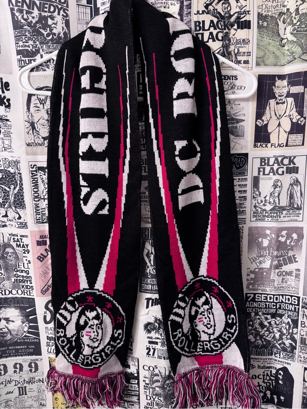 Rare Roller Derby Knit Scarf DC Rollergirls WFTDA